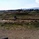 © Motocross- und Enduro-Motorrad-Parcours und Trainingsstrecke für Anfänger und Fortgeschrittene - Roupnel