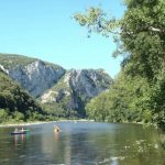 © Kanu - Kajak von Vallon nach St. Martin d'Ardèche - 24 km / 1 Tag mit Azur canoës - Patrick