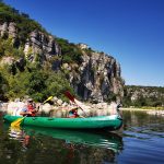 © Campingplatz le Coin Charmant - CAMPING LE COIN CHARMANT canoe