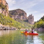 © Kanu - Kajak von Vallon nach St Martin d'Ardèche - 32 km / 2 Tage mit Loulou Bateaux - Loulou Bateaux