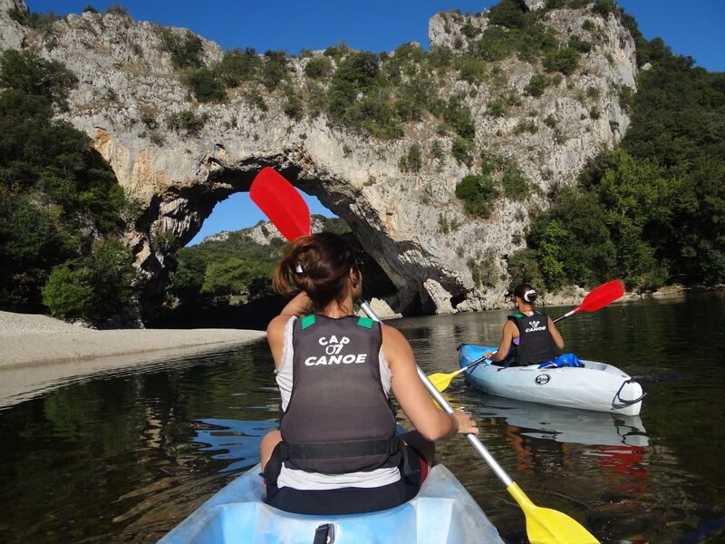 Canoé-Kayak avec Cap07Canoë