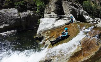 Sport Nature Ardèche : Mountainbiken, Höhlenforschung, Klettern, Canyoning, Kanufahren, Wandern, Trail running