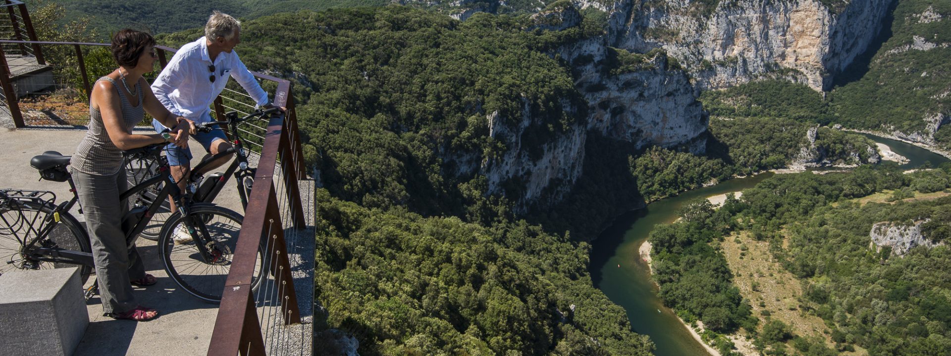 Entdecken Sie die Ardèche-Schluchten mit dem Fahrrad